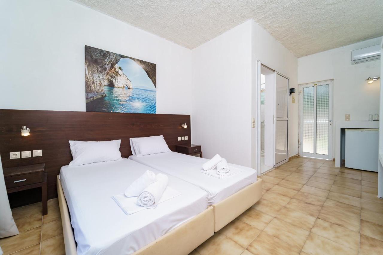 Mayo Rooms Zakynthos Akrotiri  Buitenkant foto